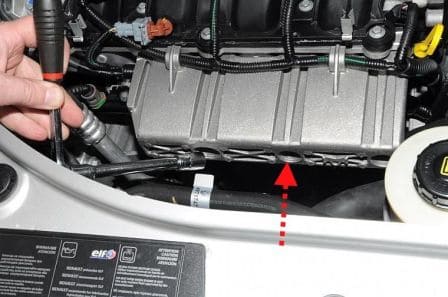 Замена масла и фильтра двигателя Renault Duster