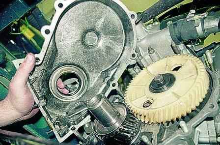 How to disassemble the ZMZ-402 engine