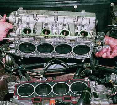 Extracción e instalación de la culata del motor VAZ-2112