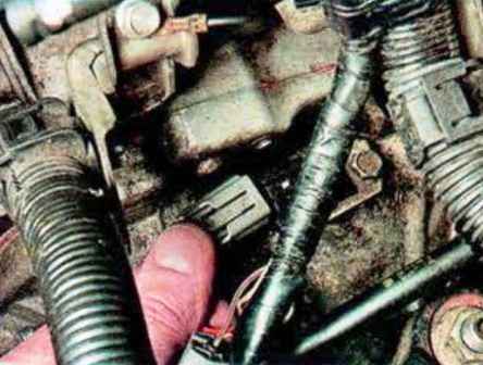 Removing and installing Mazda 6 engine