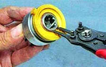 Як перевірити і відремонтувати стартер Mazda 6