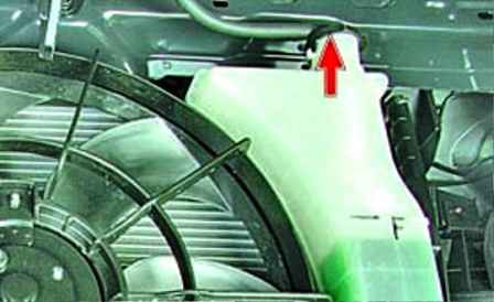 Замена электровентиляторов радиаторов двигателя и отопителя Hyundai Solaris