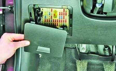 Як замінити датчики та вимикачі автомобіля Hyundai Solaris