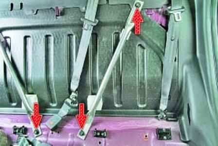 How to remove and install Hyundai Solaris car seats