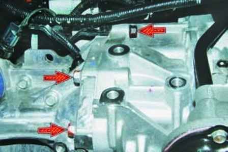 Desmontaje e instalación de transmisión automática de Hyundai Solaris