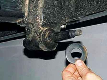 Як відремонтувати передню підвіску автомобіля УАЗ