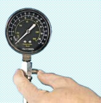 Як перевірити компресію та тиск палива двигуна Renault Duster