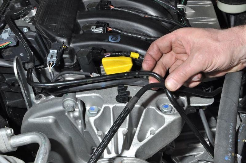 Заміна опор силової установки Renault Duster