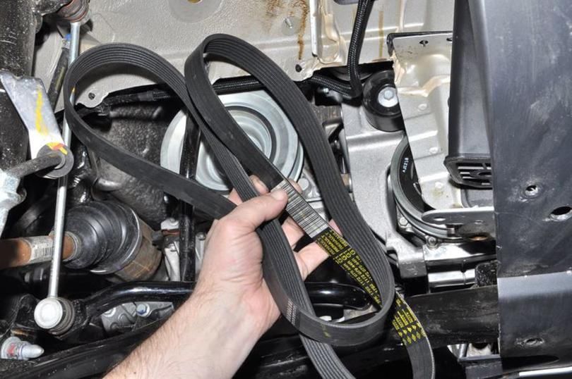 Проверка и замена ремня вспомогательных агрегатов Renault Duster