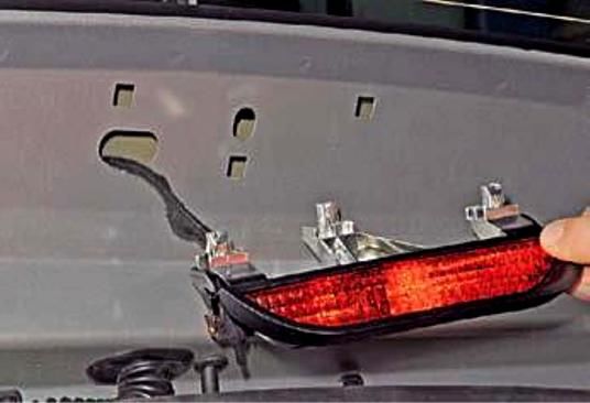 Замена ламп и осветительных приборов Renault Duster