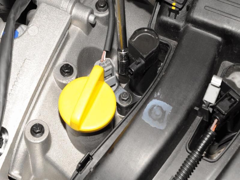 Replacement of elements of the Renault Sandero ignition system