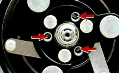Снятие и ремонт компрессора кондиционера Renault Duster