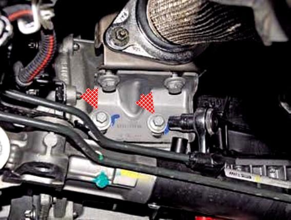 Снятие и установка механической КПП Renault Duster