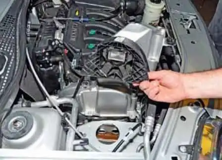 K4M Nissan Almera электр станциясының тіректерін ауыстыру