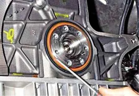 Reemplazo retenes aceite cigüeñal K4M Nissan Almera
