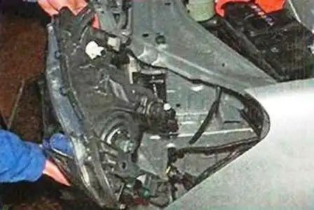 Nissan Almera exterior lighting fixture replacement