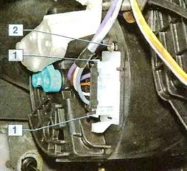 Removing elements of the Nissan Almera car heater