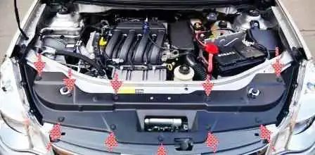 Removing the bumpers of a Nissan Almera