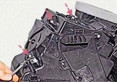 Cómo quitar el evaporador del aire acondicionado Nissan Almera