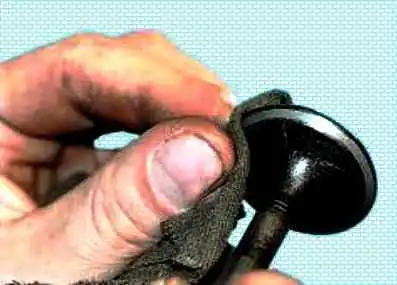 Reparación de culata de motor Renault Duster
