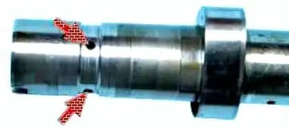 Extracción e instalación de árboles de levas de Renault Duster