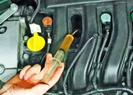 Как проверить компрессию и давление топлива двигателя Renault Duster