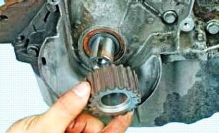 Repair of the oil pump and its drive Renault Duster