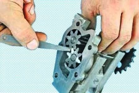 Repair of the oil pump and its drive Renault Duster