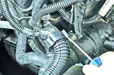 Снятие и установка двигателя Renault Duster
