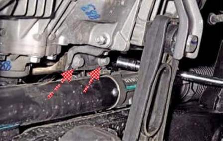 Extracción de los elementos del sistema de escape Renault Duster