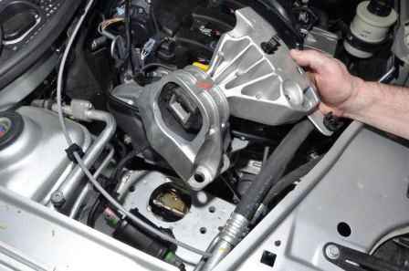 Setting the TDC of the first Renault Duster cylinder