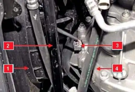 Removing ECU and ECU sensors of Renault Duster