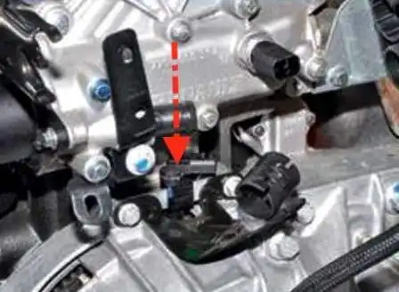 Removing ECU and ECM from Renault Duster