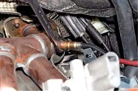 Removing ECU and ECM from Renault Duster