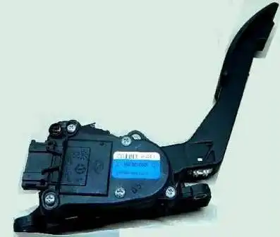 Removing ECU and ECM from Renault Duster