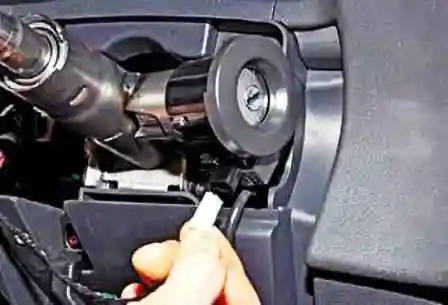 Замена катушки иммобилайзера Renault Duster Замена катушки иммобилайзера Renault Duster