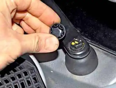 Cómo reparar limpiaparabrisas Renault Duster