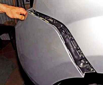 Removing and installing Renault Duster bumpers