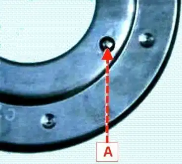 Extracción y reparación de compresor de aire acondicionado Renault Duster