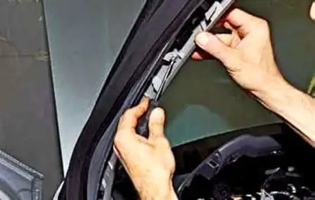 Cómo quitar salpicadero Renault Duster