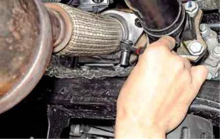 Removing the Renault Duster subframe