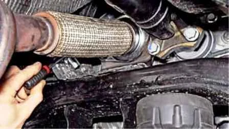 Removing the Renault Duster subframe