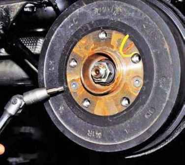 Sustitución de pastillas de freno rueda trasera Renault Duster