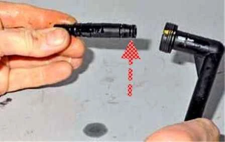 Replacement of hydraulic clutch parts Renault Duster