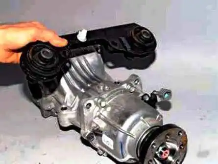 Removal and installation of rear gearbox Renault Duster