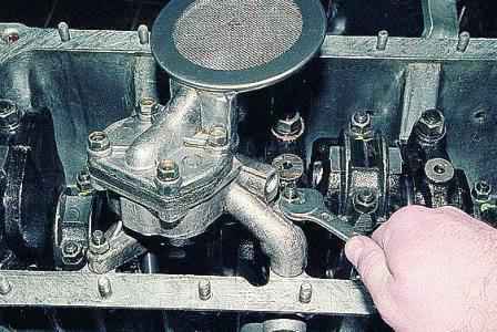Як розібрати двигун ЗМЗ-402