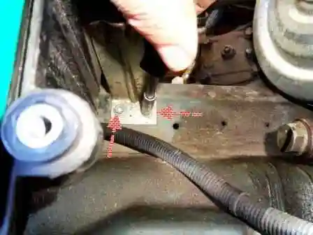 How to remove and install the VAZ-2123 air filter