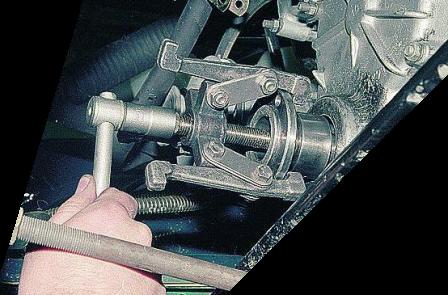 Как разобрать двигатель ЗМЗ-402