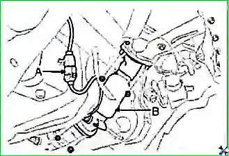 Снятие и установка двигателя G 2.0–2.4 DOHC