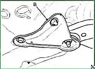 Снятие и установка двигателя G 2.0–2.4 DOHC